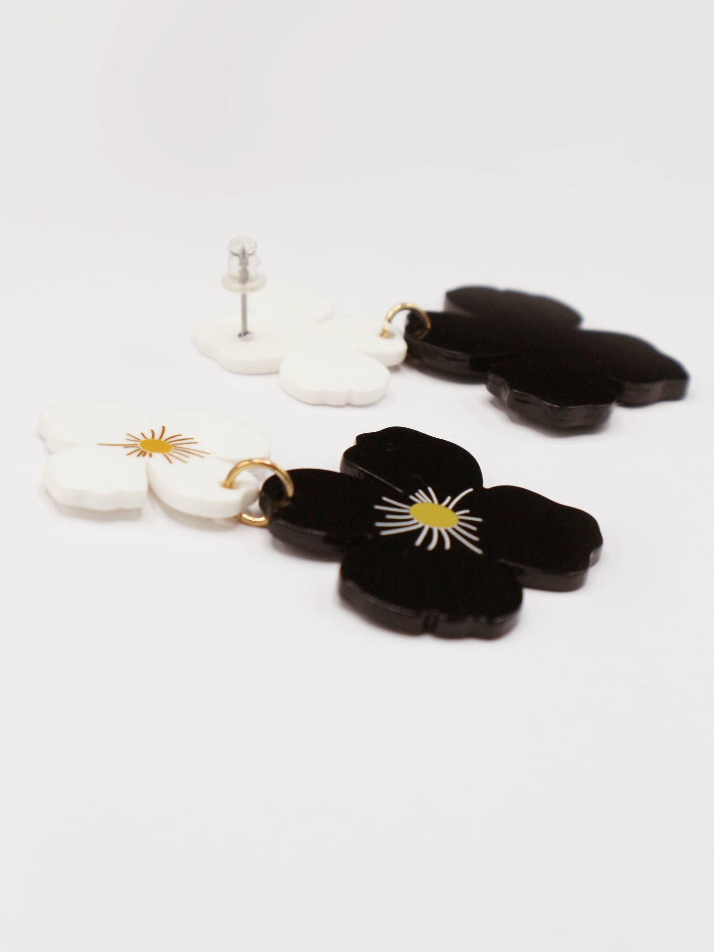 BRINCOS DUAS FLORES
