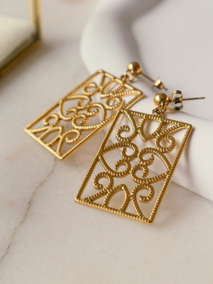 BRINCOS RECTANGULARES COM TRABALHADO